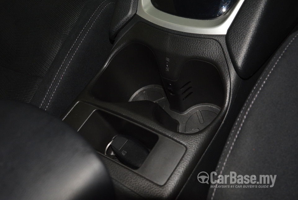 Nissan X-Trail 3rd Gen (2015) Interior