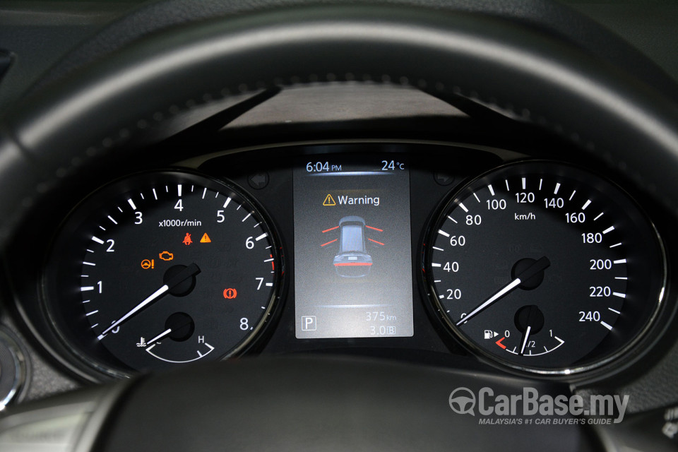 Nissan X-Trail 3rd Gen (2015) Interior