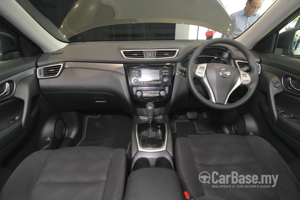 Nissan X-Trail 3rd Gen (2015) Interior