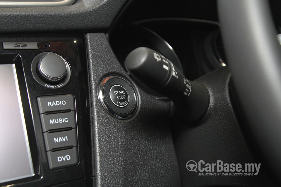 Nissan X-Trail 3rd Gen (2015) Interior