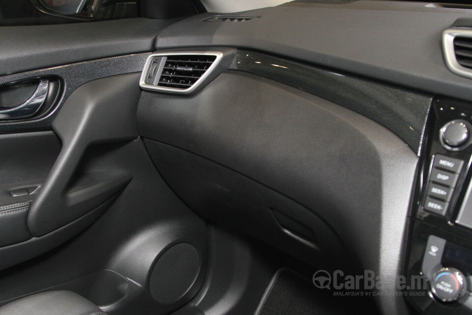 Chevrolet Cruze J300 (2012) Interior