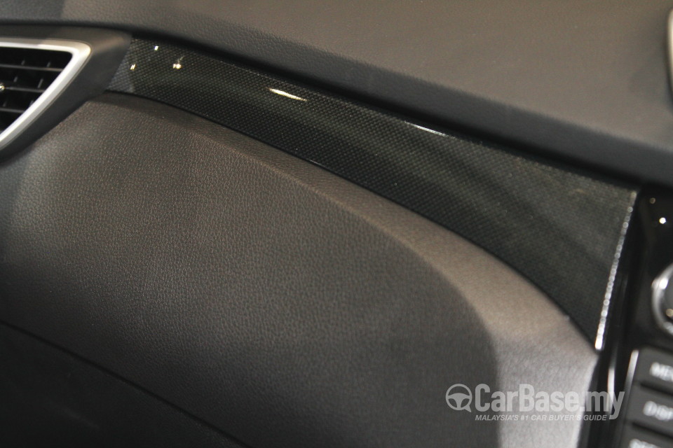 Nissan X-Trail 3rd Gen (2015) Interior