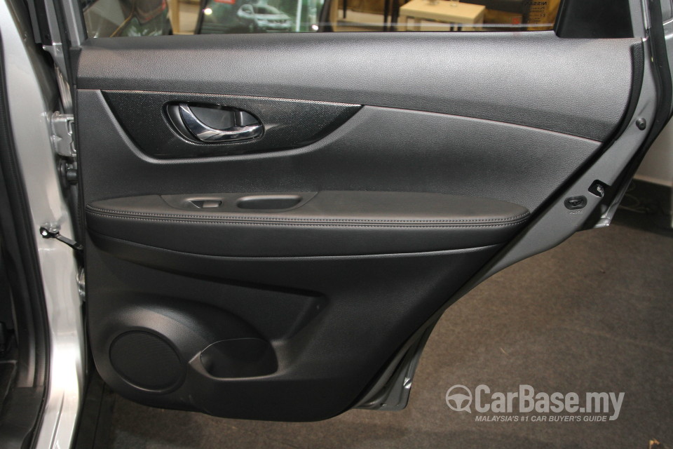 Nissan X-Trail 3rd Gen (2015) Interior