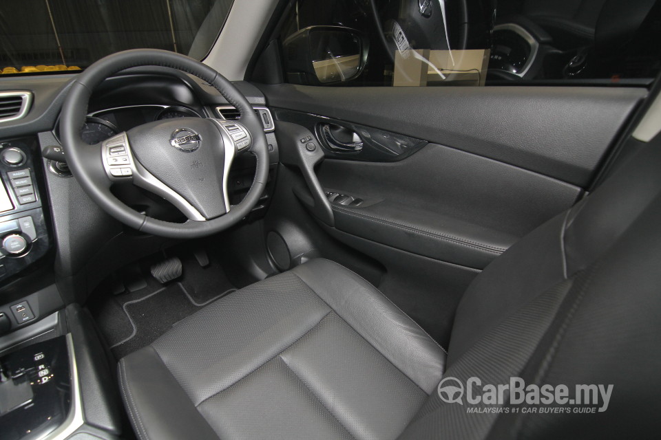 Nissan X-Trail 3rd Gen (2015) Interior