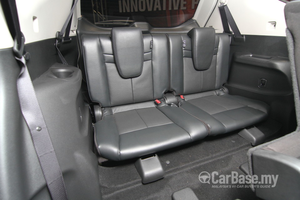 Nissan X-Trail 3rd Gen (2015) Interior