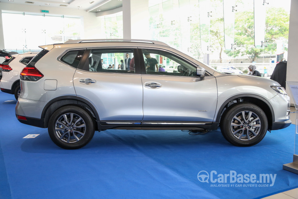 Nissan X-Trail 3rd Gen Facelift  (2019) Exterior