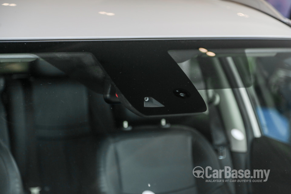 Nissan X-Trail 3rd Gen Facelift  (2019) Exterior