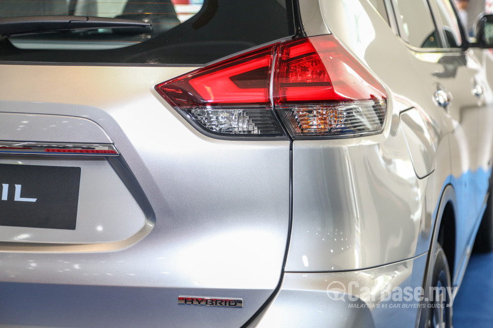Nissan X-Trail 3rd Gen Facelift  (2019) Exterior