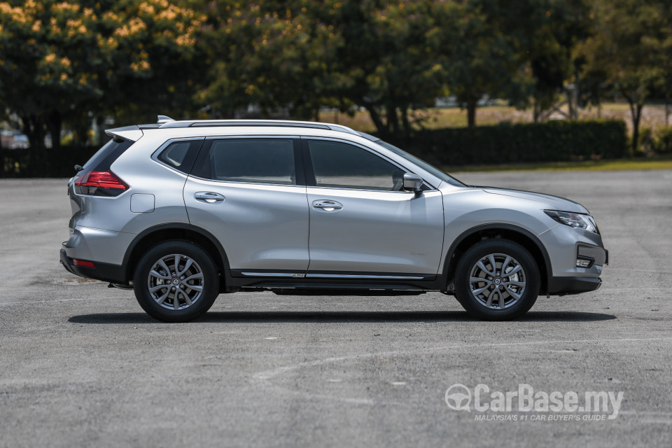 Nissan X-Trail 3rd Gen Facelift  (2019) Exterior
