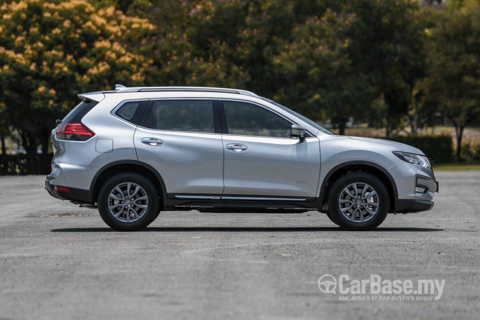 Nissan X-Trail 3rd Gen Facelift  (2019) Exterior