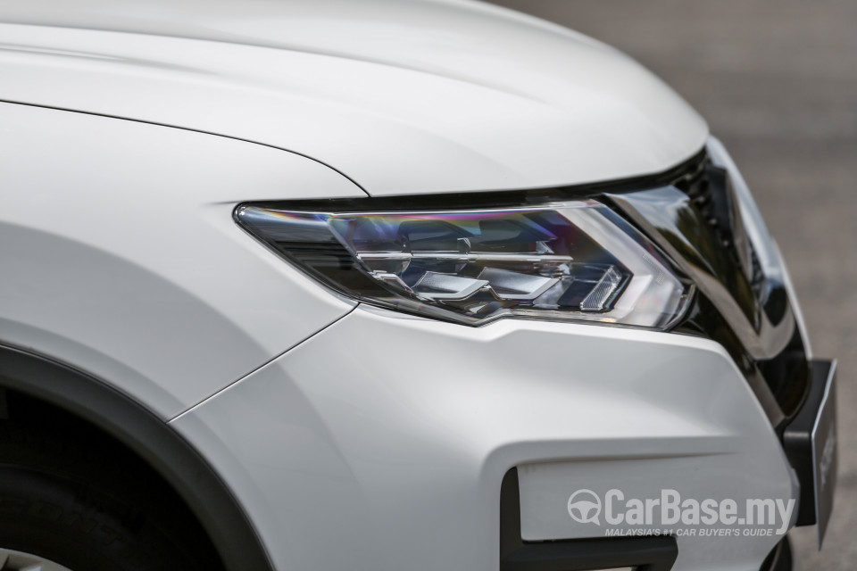 Nissan X-Trail 3rd Gen Facelift  (2019) Exterior