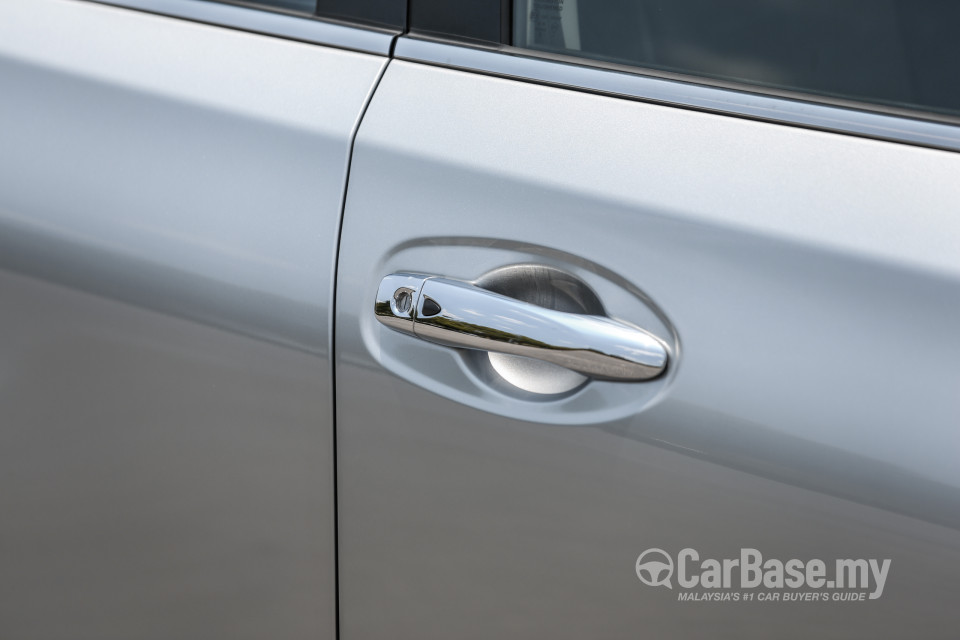 Nissan X-Trail 3rd Gen Facelift  (2019) Exterior