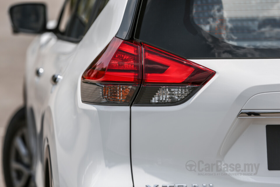 Mitsubishi Outlander RE Facelift (2016) Exterior