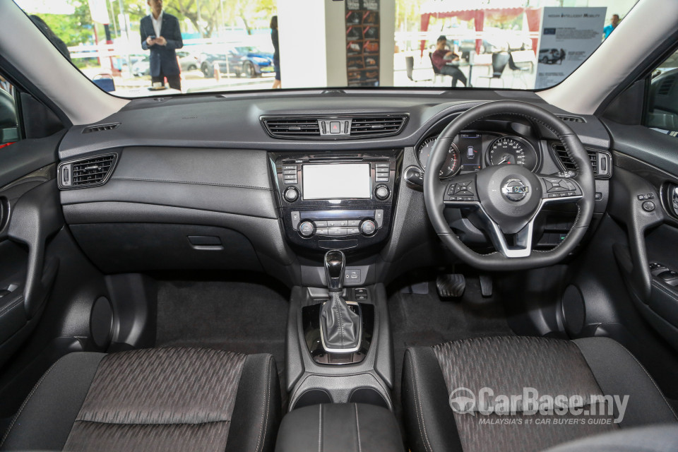 Nissan X-Trail 3rd Gen Facelift  (2019) Interior