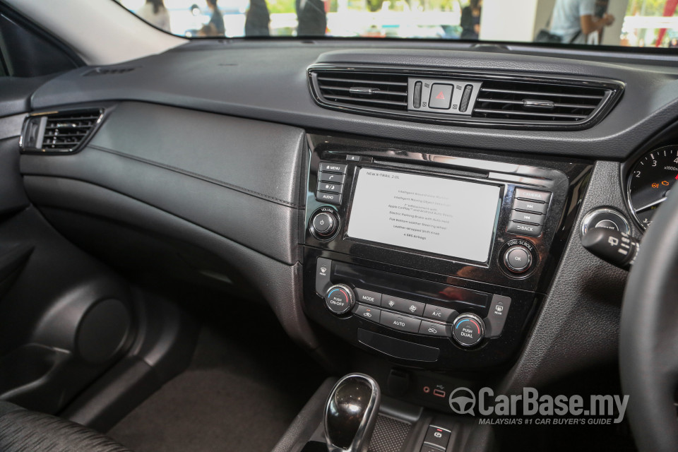 Nissan X-Trail 3rd Gen Facelift  (2019) Interior