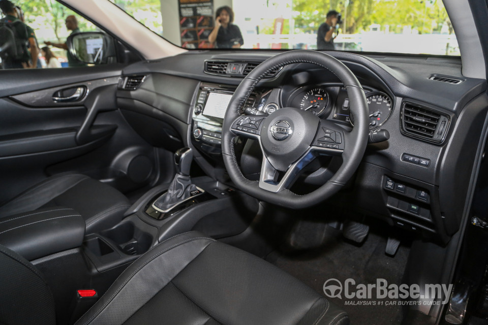 Nissan X-Trail 3rd Gen Facelift  (2019) Interior
