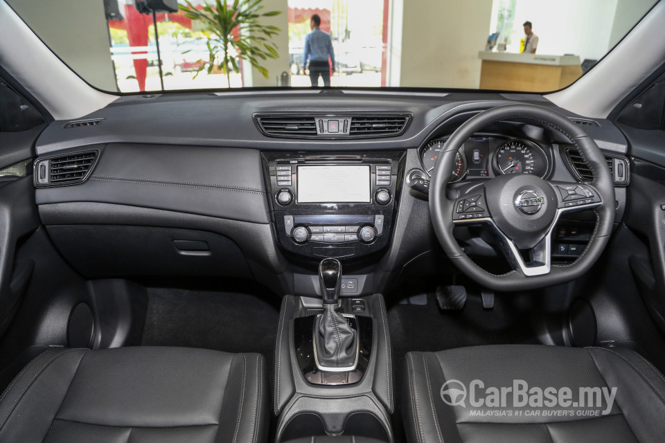 Nissan X-Trail 3rd Gen Facelift  (2019) Interior