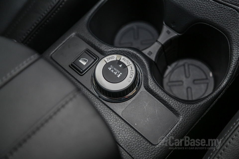 Mazda MX-5 ND (2015) Interior