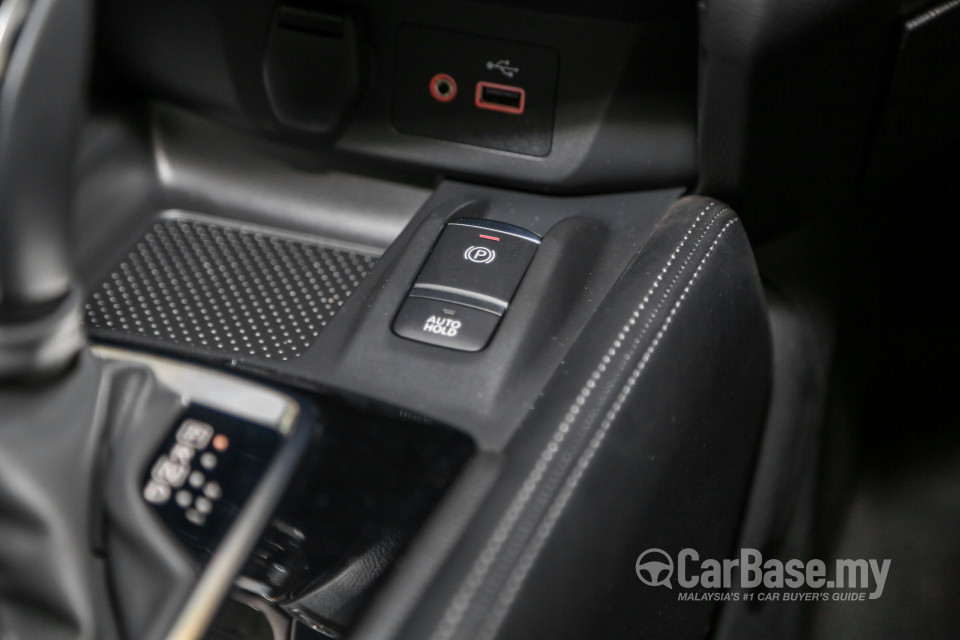 Nissan X-Trail 3rd Gen Facelift  (2019) Interior