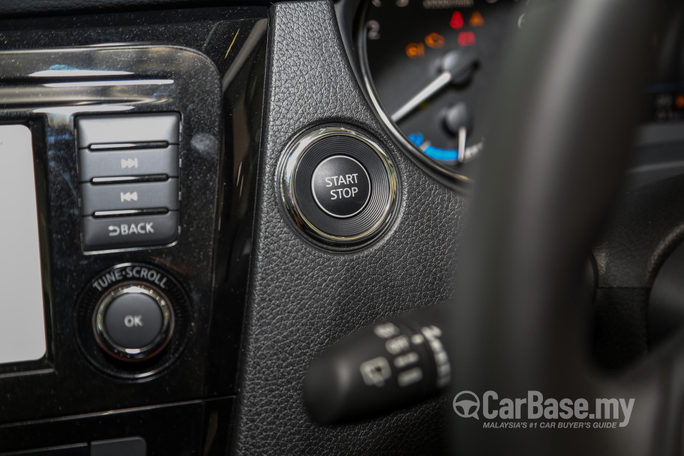 Nissan X-Trail 3rd Gen Facelift  (2019) Interior