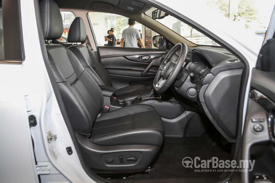 Nissan X-Trail 3rd Gen Facelift  (2019) Interior
