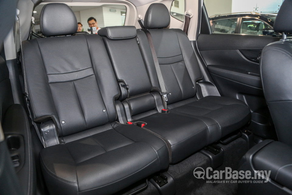 Nissan X-Trail 3rd Gen Facelift  (2019) Interior