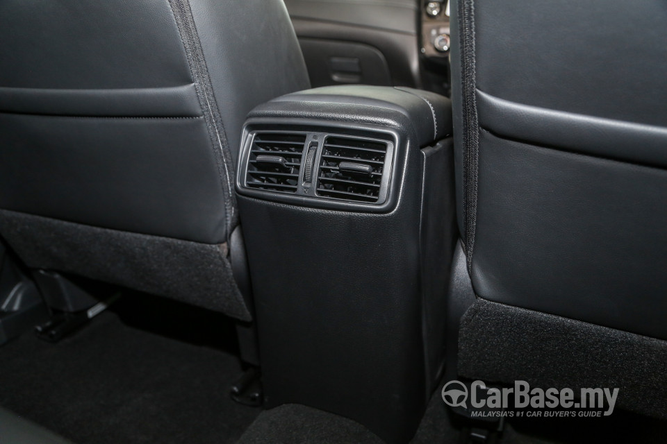 Nissan X-Trail 3rd Gen Facelift  (2019) Interior