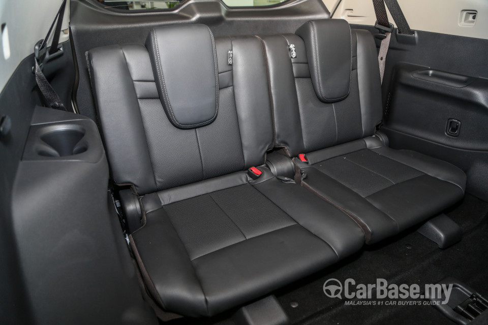 Nissan X-Trail 3rd Gen Facelift  (2019) Interior