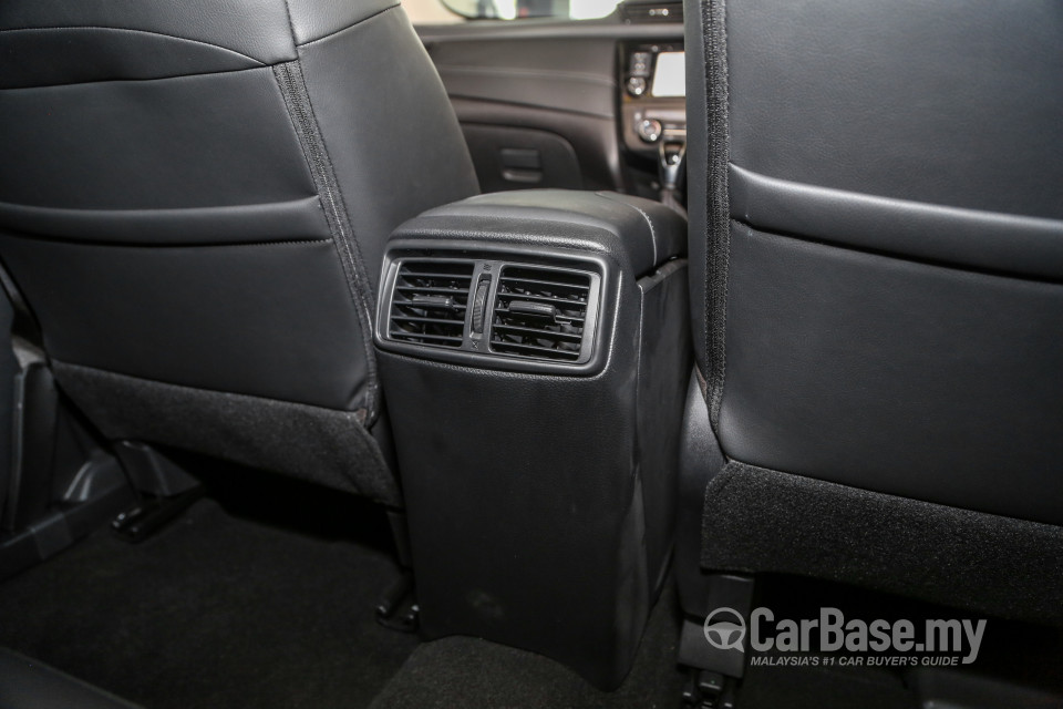 Nissan X-Trail 3rd Gen Facelift  (2019) Interior