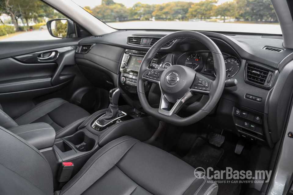 Nissan X-Trail 3rd Gen Facelift  (2019) Interior