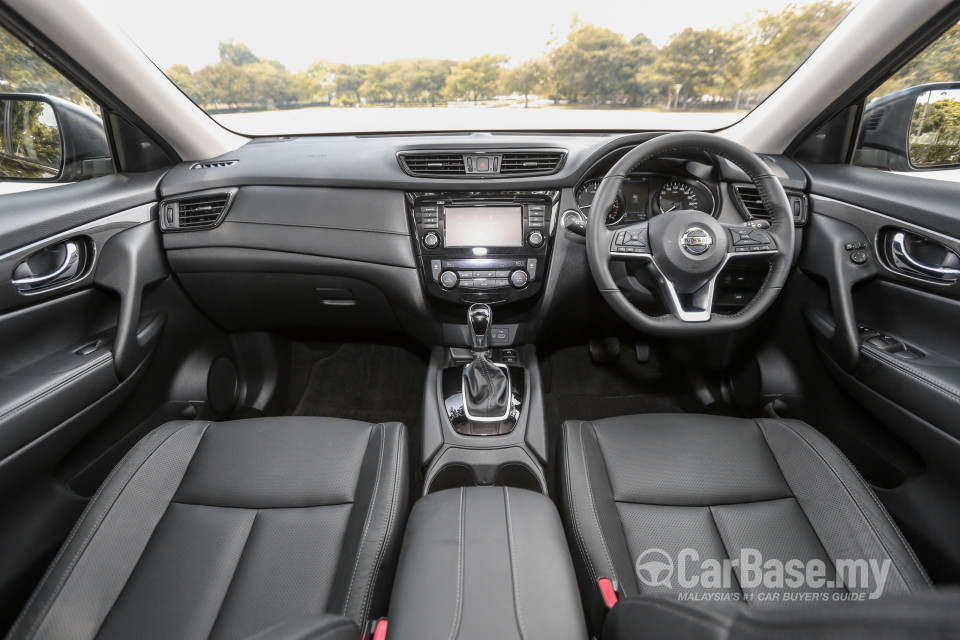 Nissan X-Trail 3rd Gen Facelift  (2019) Interior