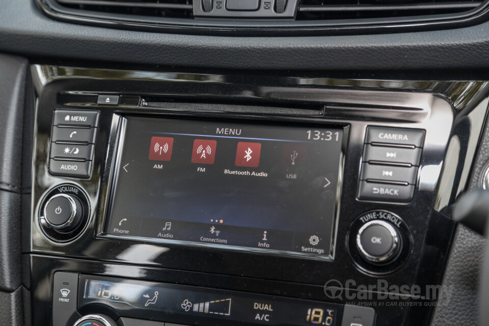 Audi Q5 FY (2019) Interior