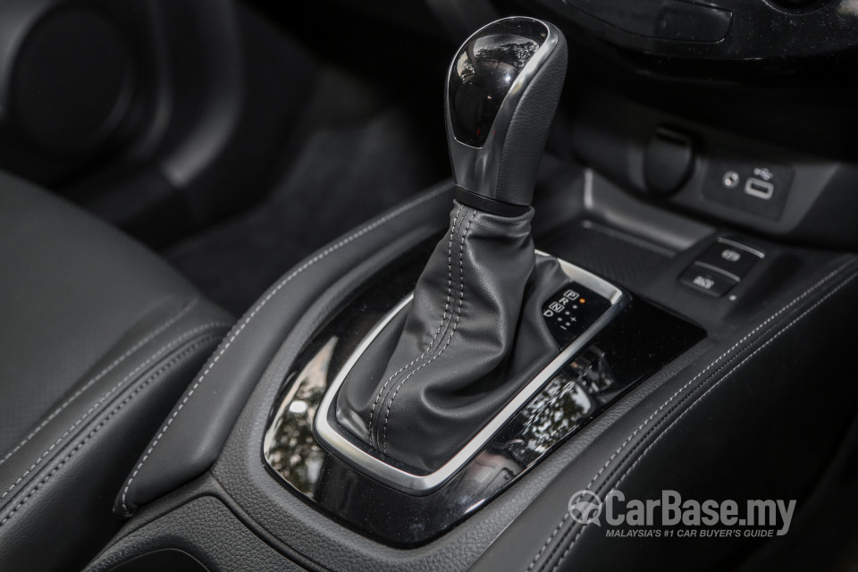 Nissan X-Trail 3rd Gen Facelift  (2019) Interior