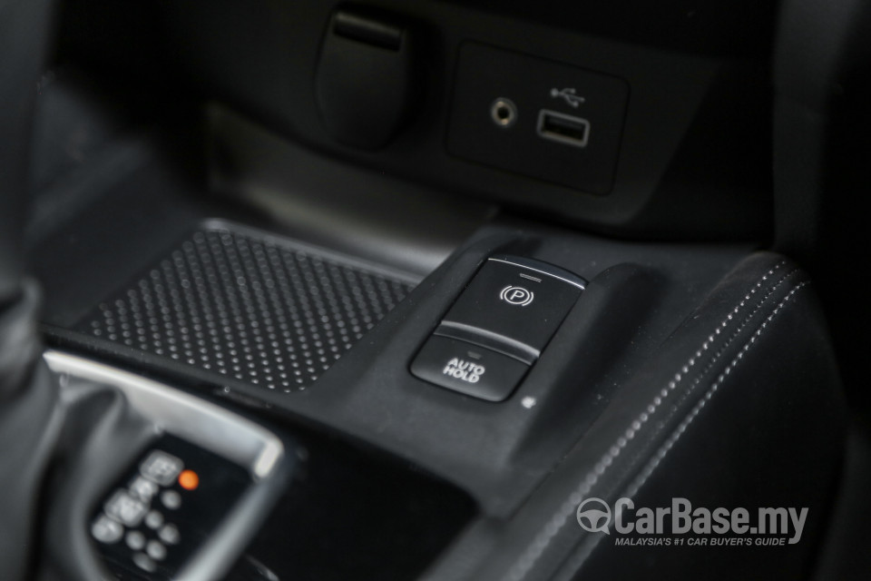 Nissan X-Trail 3rd Gen Facelift  (2019) Interior