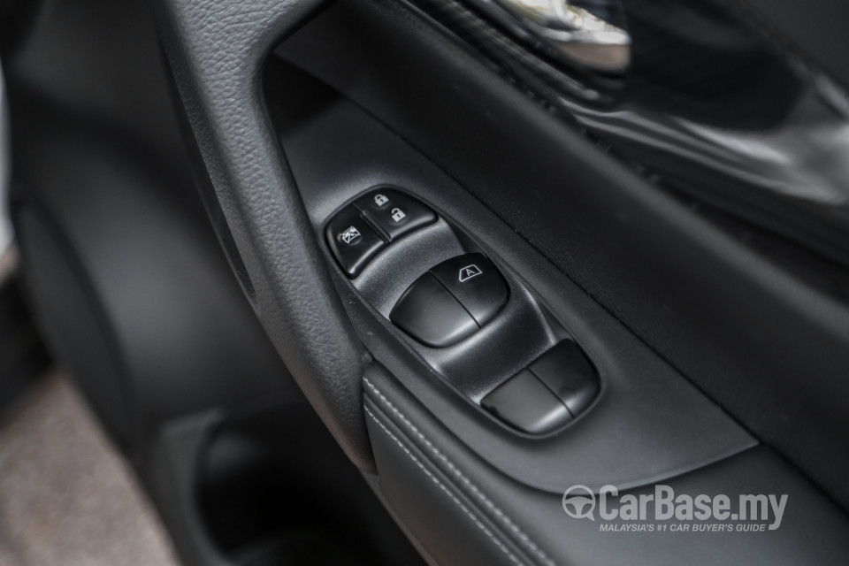 Nissan X-Trail 3rd Gen Facelift  (2019) Interior