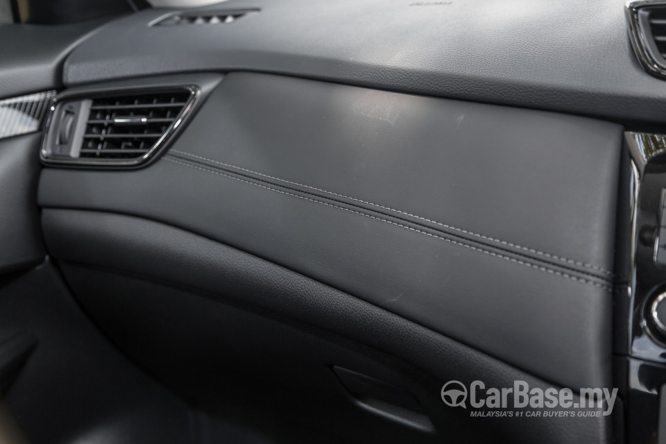 Nissan X-Trail 3rd Gen Facelift  (2019) Interior