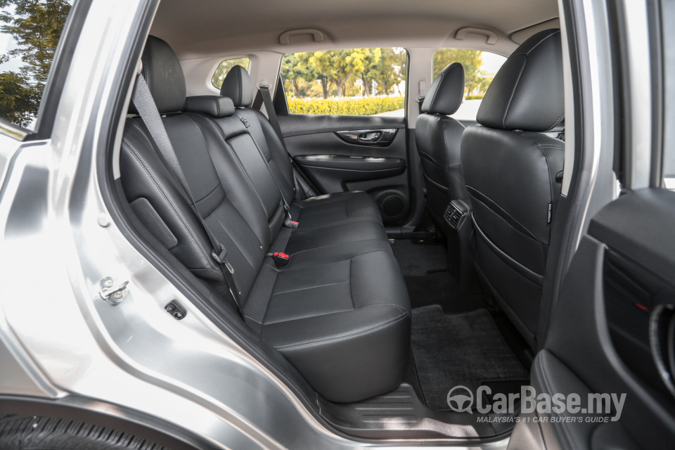Nissan X-Trail 3rd Gen Facelift  (2019) Interior
