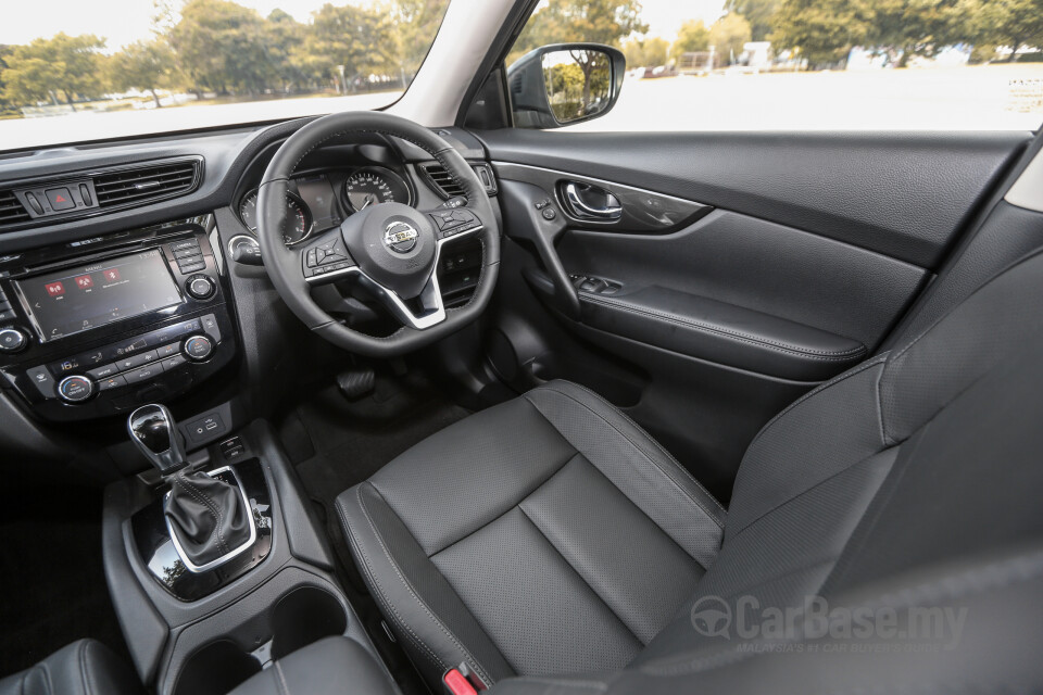 Audi Q5 FY (2019) Interior