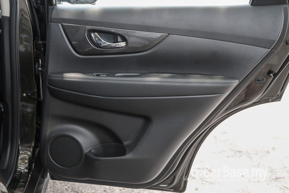 Nissan X-Trail 3rd Gen Facelift  (2019) Interior