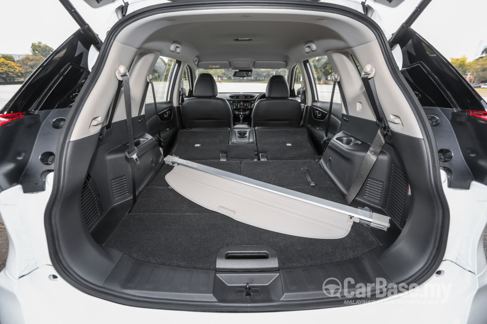 Nissan X-Trail 3rd Gen Facelift  (2019) Interior