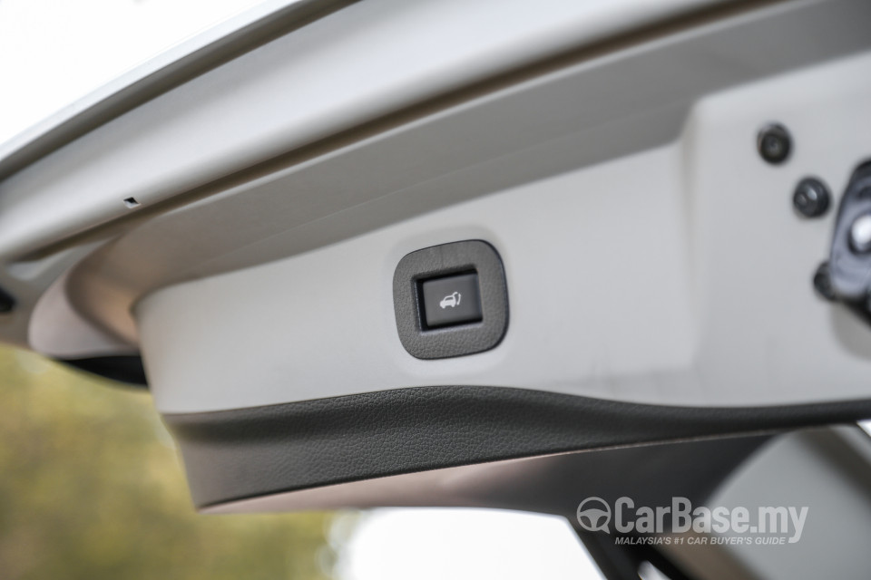 Nissan X-Trail 3rd Gen Facelift  (2019) Interior