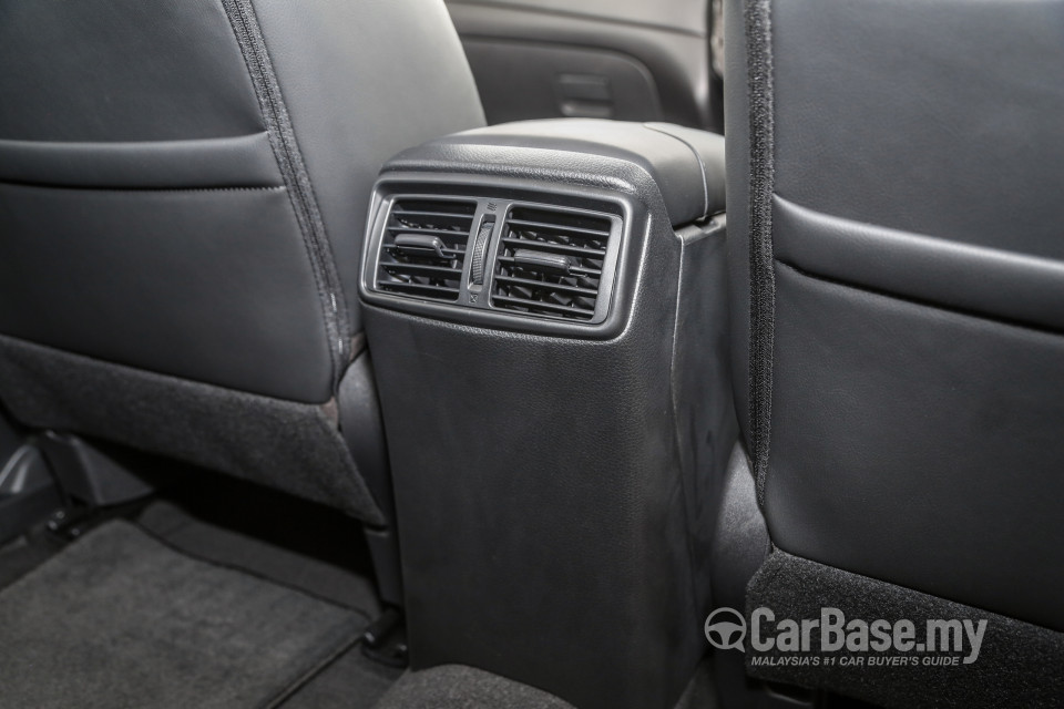 Nissan X-Trail 3rd Gen Facelift  (2019) Interior