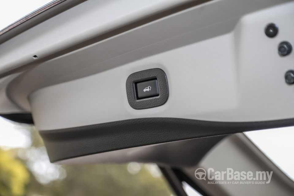 Nissan X-Trail 3rd Gen Facelift  (2019) Interior