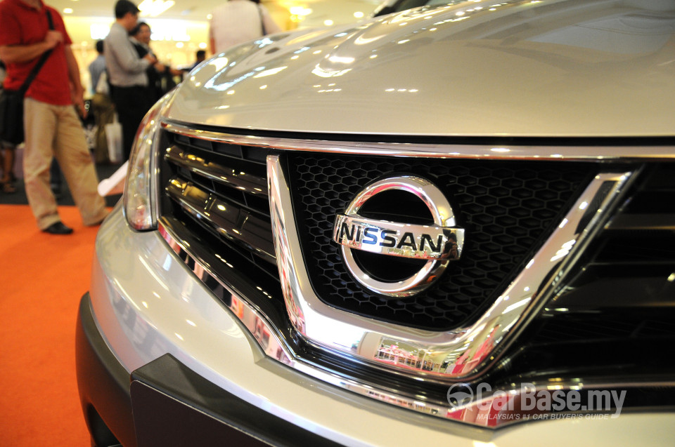 Nissan X-Gear L11 Facelift (2014) Exterior
