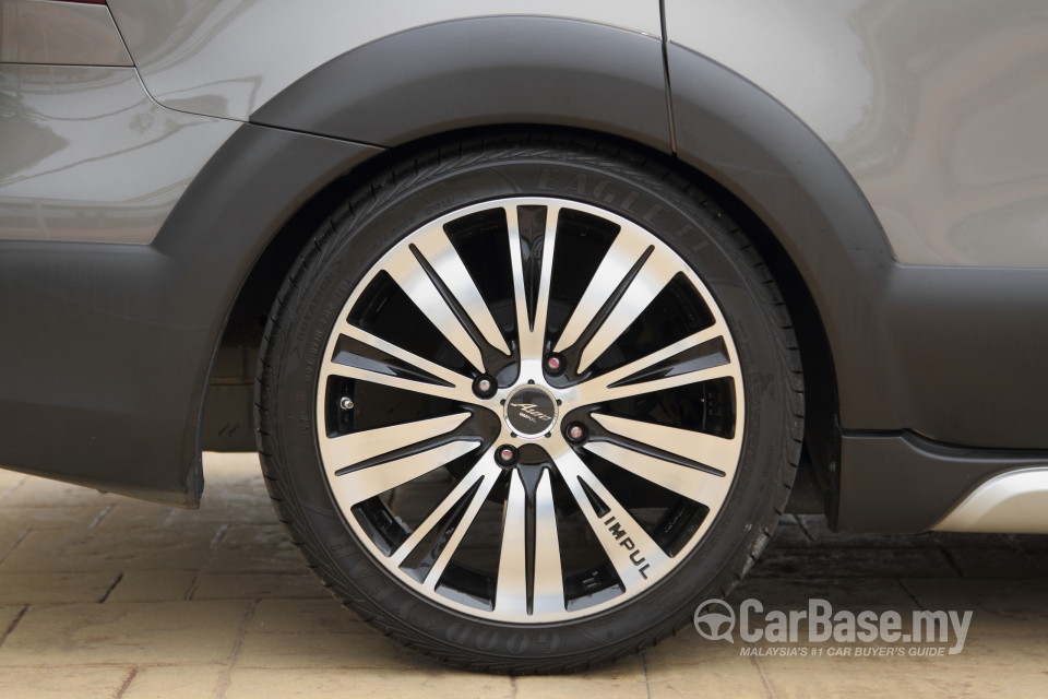 Nissan X-Gear L11 Facelift (2014) Exterior