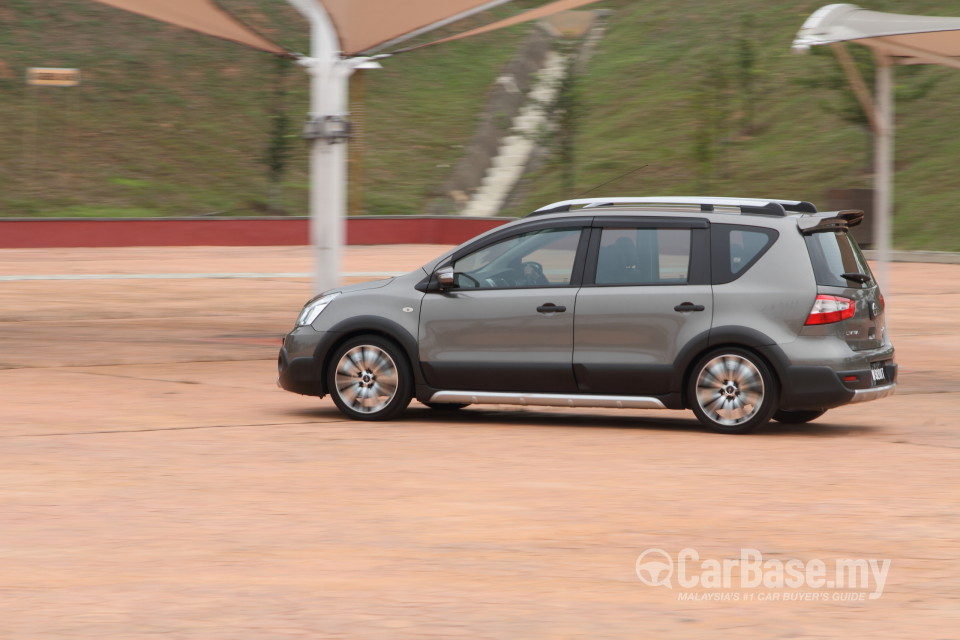 Nissan X-Gear L11 Facelift (2014) Exterior