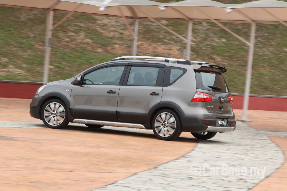 Nissan X-Gear L11 Facelift (2014) Exterior
