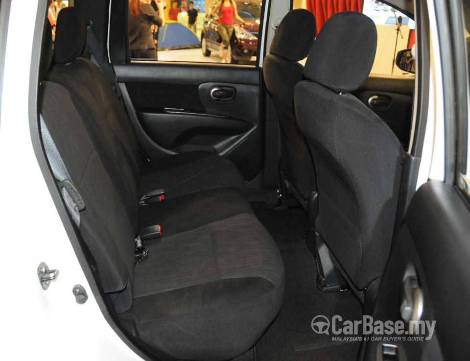 Nissan X-Gear L11 Facelift (2014) Interior