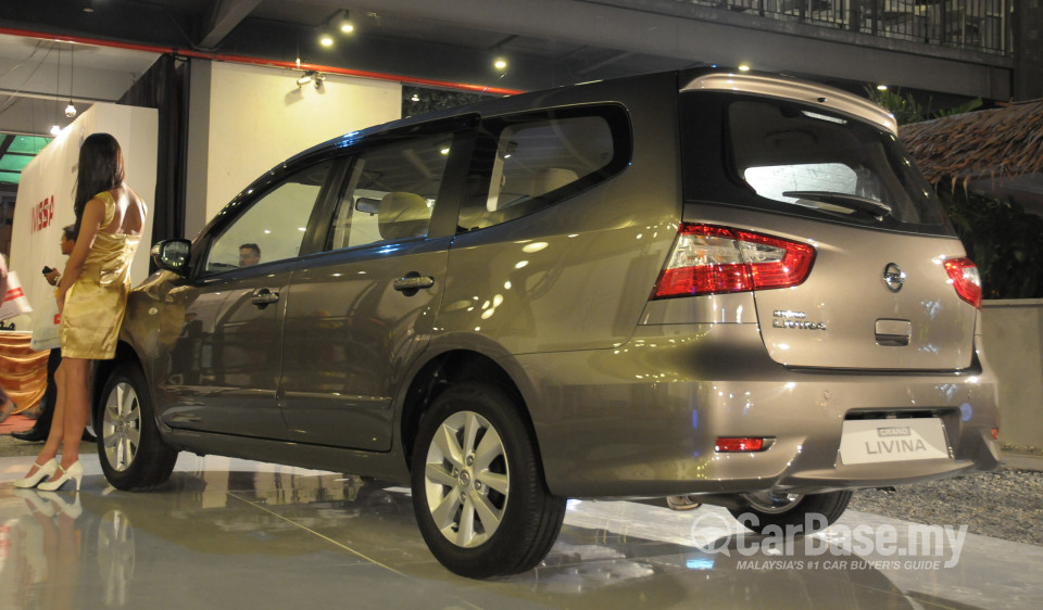 Nissan Grand Livina L11 Facelift (2013) Exterior