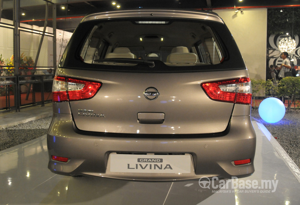 Nissan Grand Livina L11 Facelift (2013) Exterior